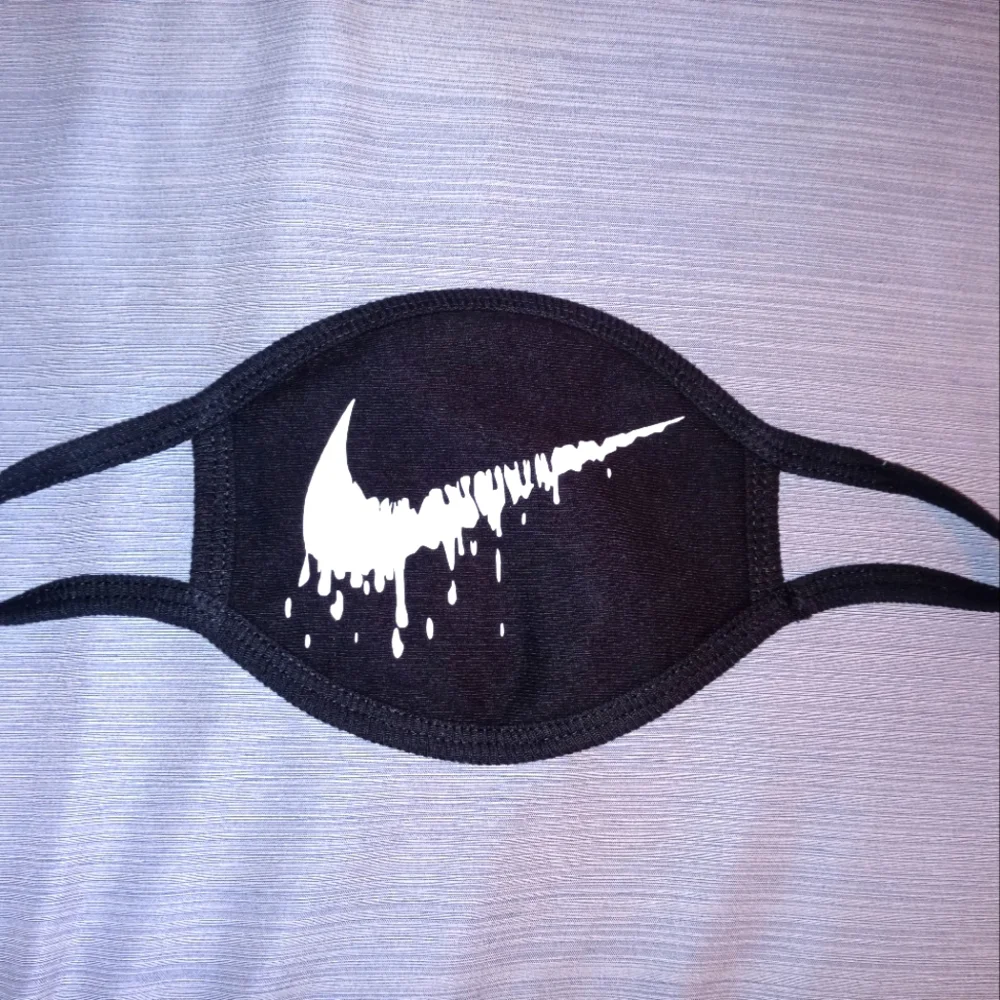 Nike facemask